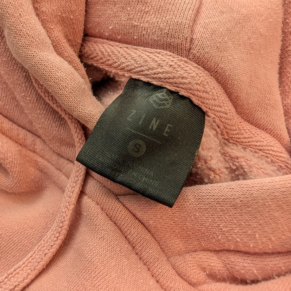 🖤 Zine Clothing Two-Tone Hoodie - Picture 3 of 4